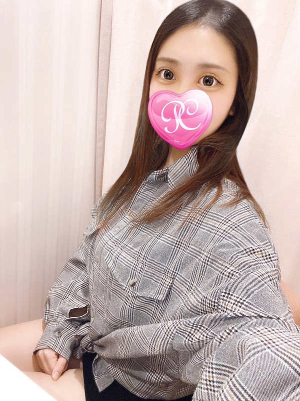 ニイナ