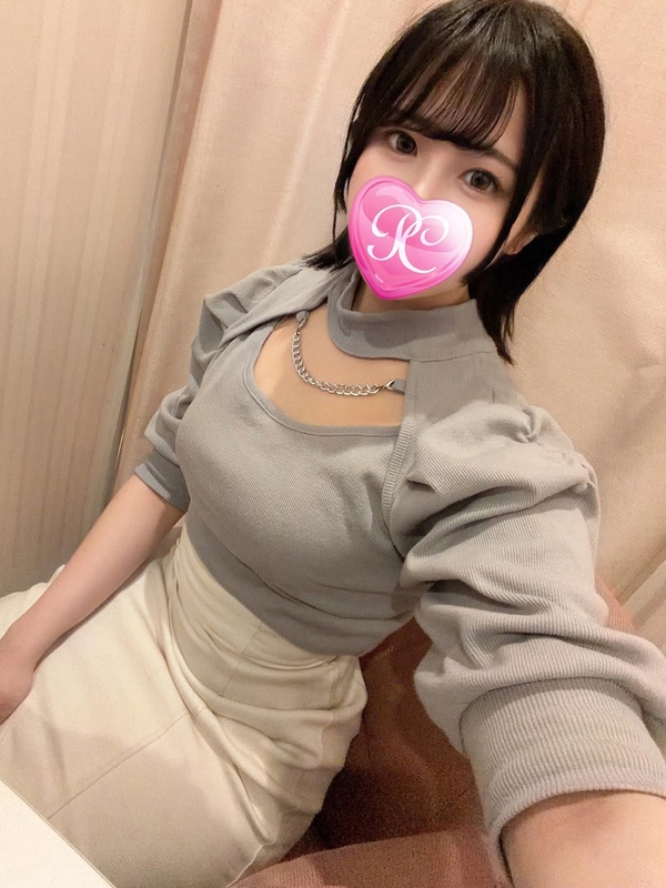 YURINA